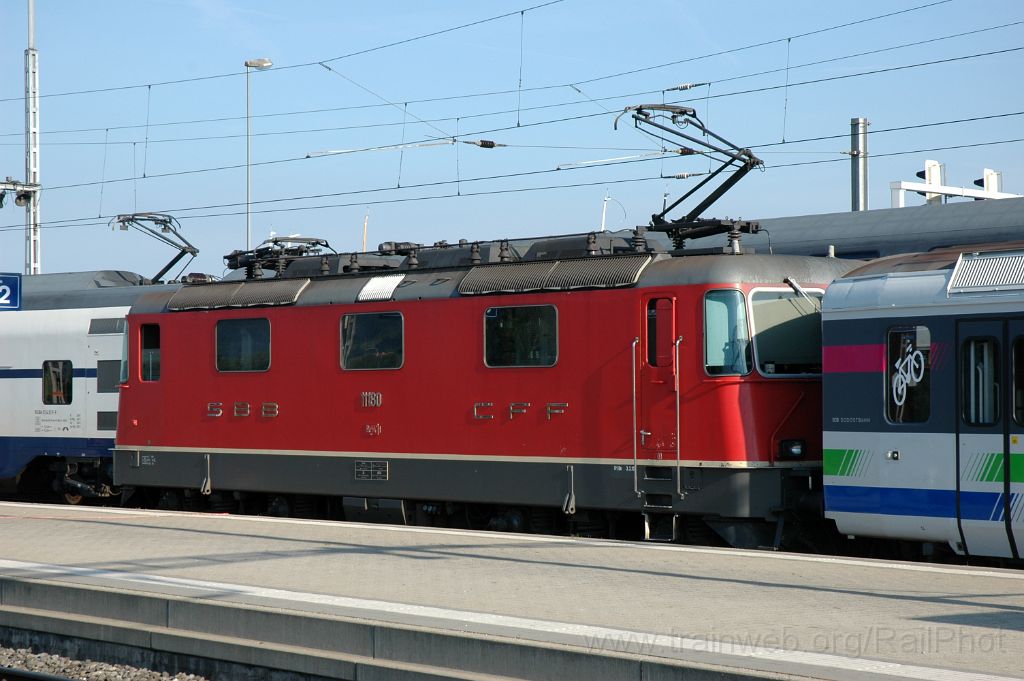 3148-0049-120614.jpg - SBB-CFF Re 4/4'' 11180 / Rapperswil 12.6.2014