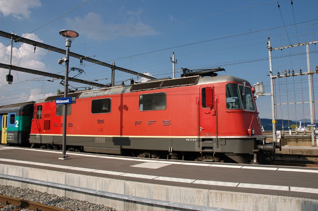 3151-0025-130614.jpg - SBB-CFF Re 4/4'' 11204 / Wädenswil 13.6.2014