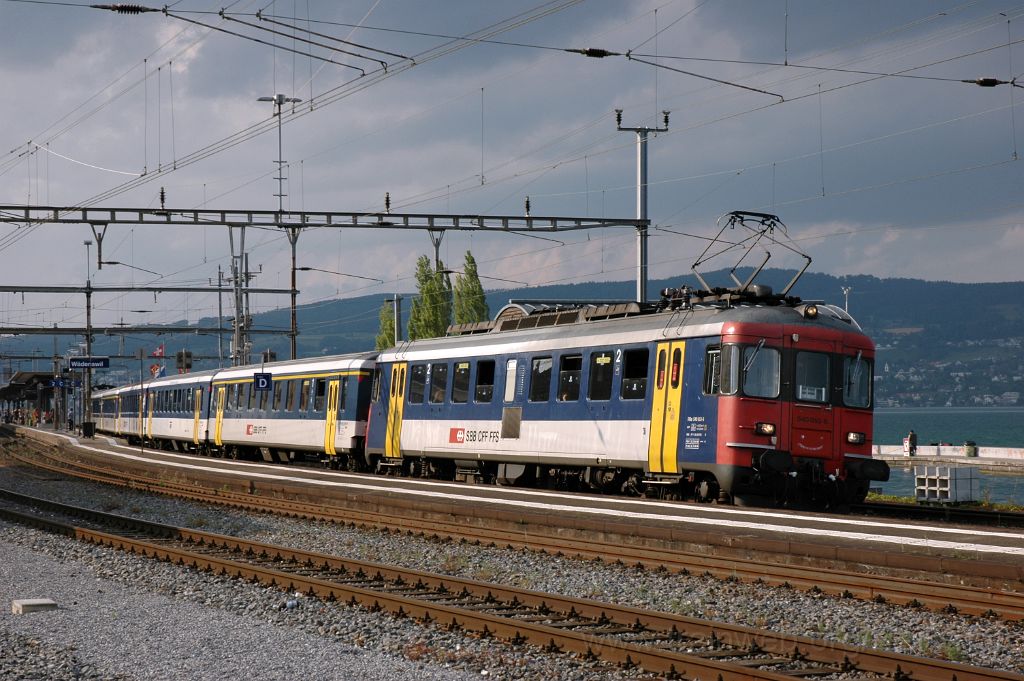 3153-0026-130614.jpg - SBB-CFF RBe 540.053-6 / Wädenswil 13.6.2014