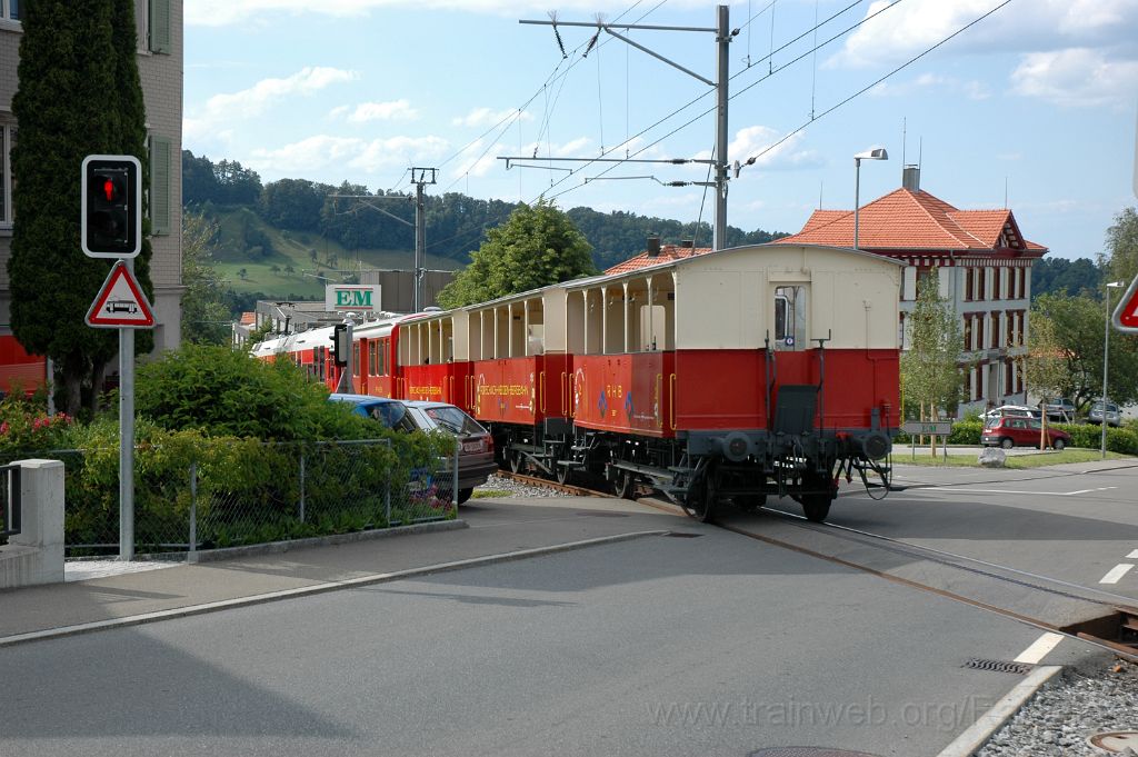 3162-0008-150614.jpg - RHB BDeh 3/6 25 + D9 "Velowagen" + B4 + B6 + B7 / Heiden 15.6.2014
