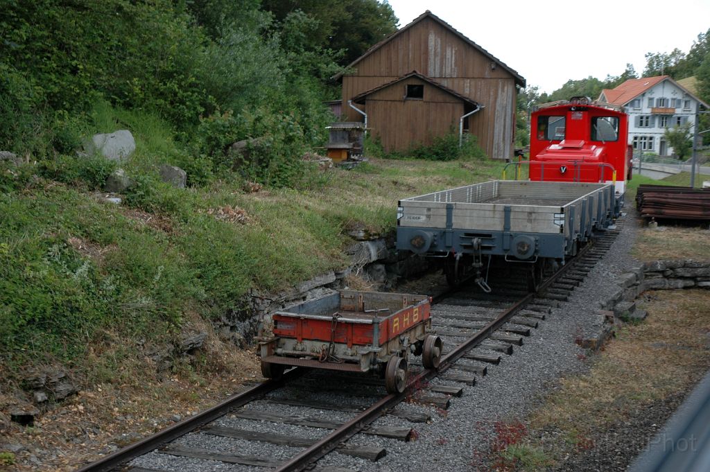 3163-0016-150614.jpg - RHB X -- + X 633 + Thm 2/2 20 / Wienacht-Tobel 15.6.2014