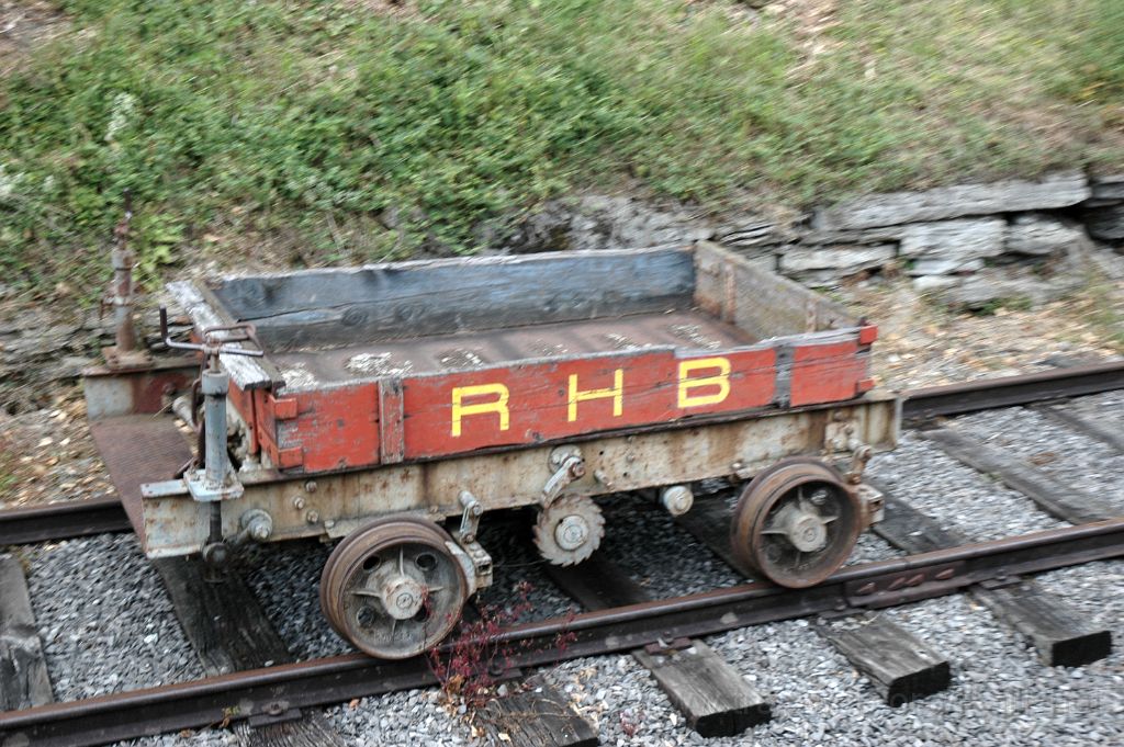 3163-0019-150614.jpg - RHB X -- / Wienacht-Tobel 15.6.2014