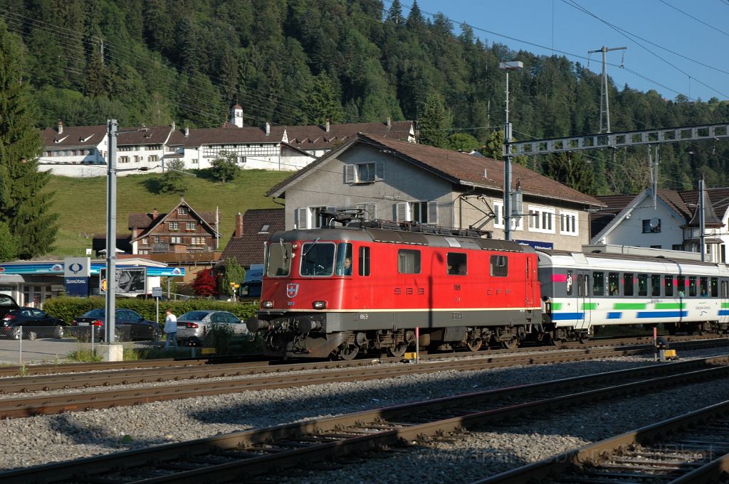 3166-0034-160614.jpg - SBB-CFF Re 4/4'' 11180 / Wattwil 16.6.2014