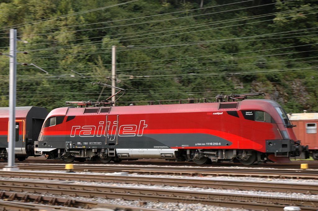 3184-0016-260614.jpg - ÖBB 1116.210 "Spirit of Budapest" / Ziegelbrücke 26.6.2014