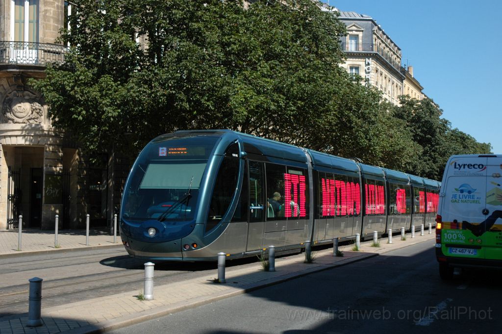 3201-0028-160714.jpg - TBC Citadis 402 No.1306 "Été métropolitain" / Cours du 30 Juillet 16.7.2014