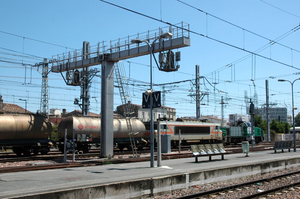 3202-0020-160714.jpg - SNCF BB 60059 + BB 7346 / Bordeaux St-Jean 16.7.2014