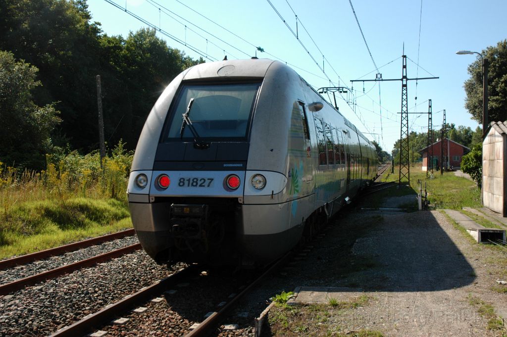 3203-0045-160714.jpg - SNCF B 81827 / Lesparre-Médoc 16.7.2014