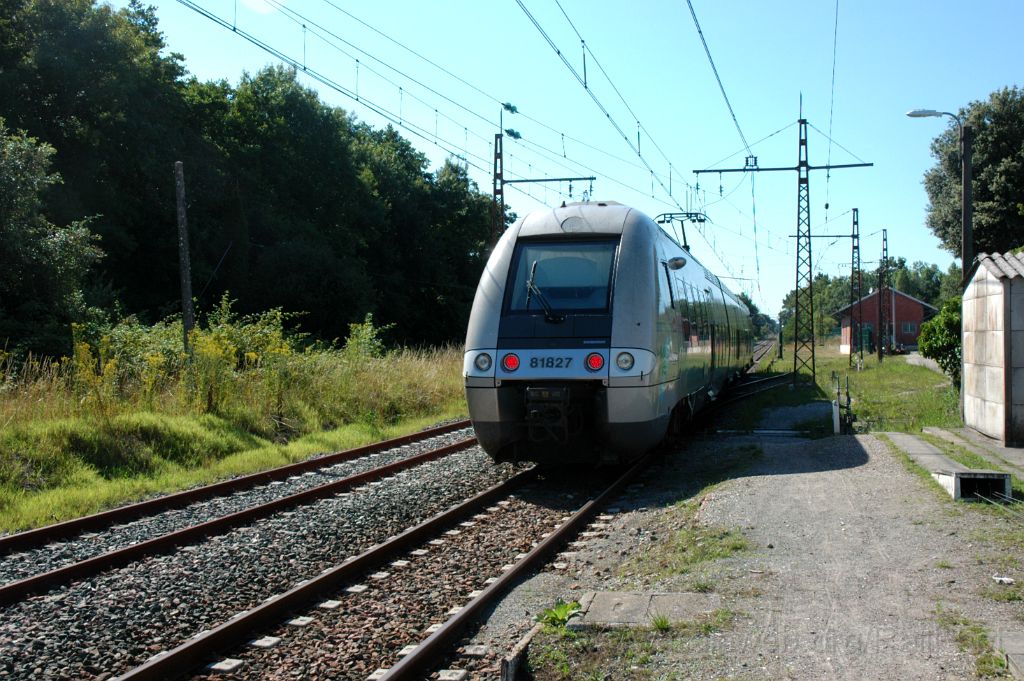 3203-0046-160714.jpg - SNCF B 81827 / Lesparre-Médoc 16.7.2014