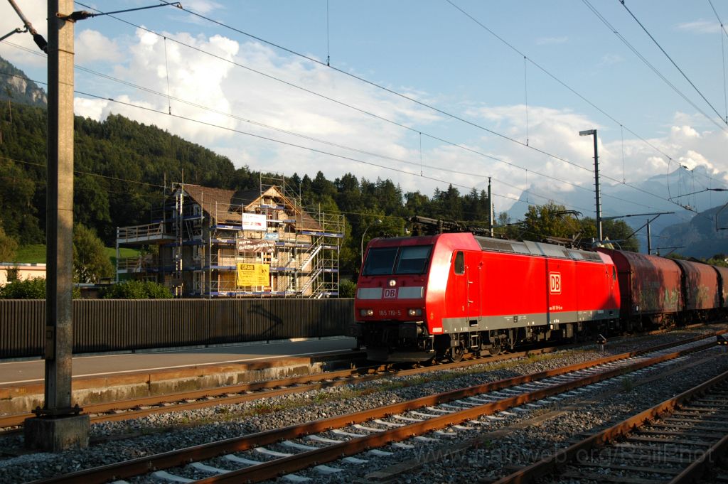 3214-0024-240714.jpg - DBAG 185.119-5 / Brunnen 24.7.2014