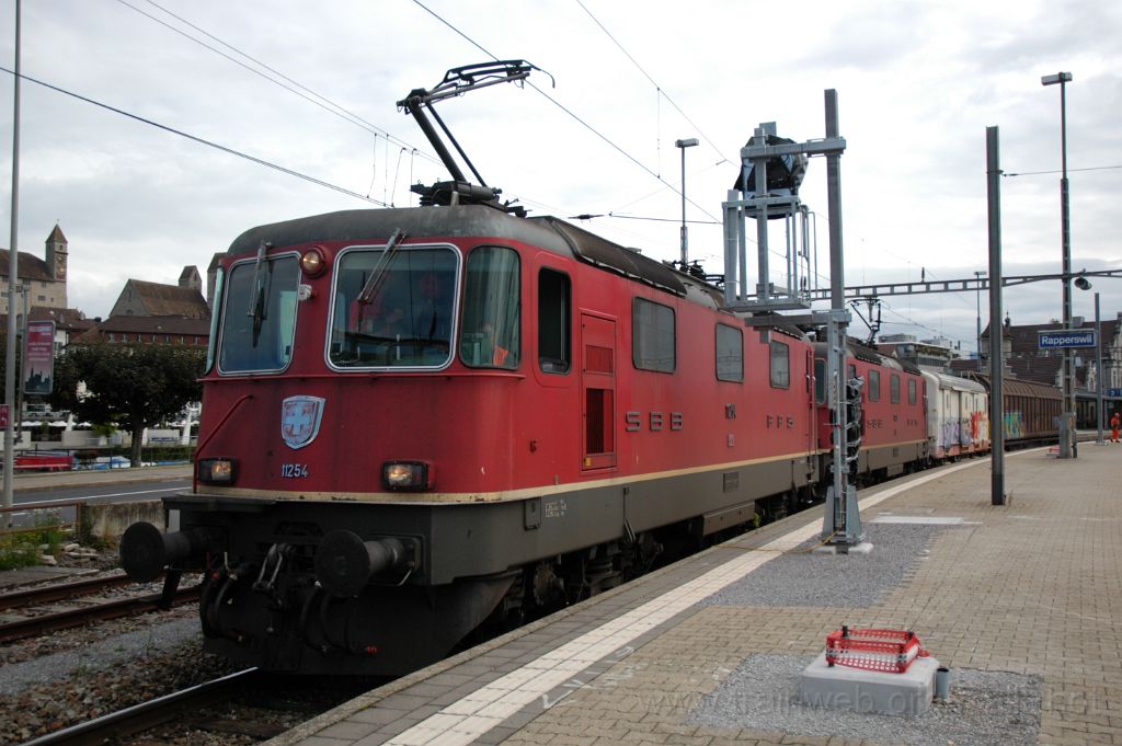 3235-0014-140814.jpg - SBB-CFF Re 4/4'' 11254 + Re 4/4'' 11243 / Rapperswil 14.8.2014