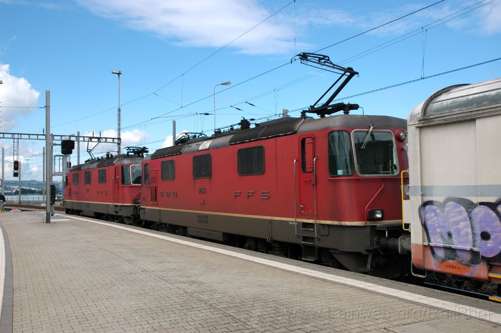 3235-0025-140814.jpg - SBB-CFF Re 4/4'' 11254 + Re 4/4'' 11243 / Rapperswil 14.8.2014