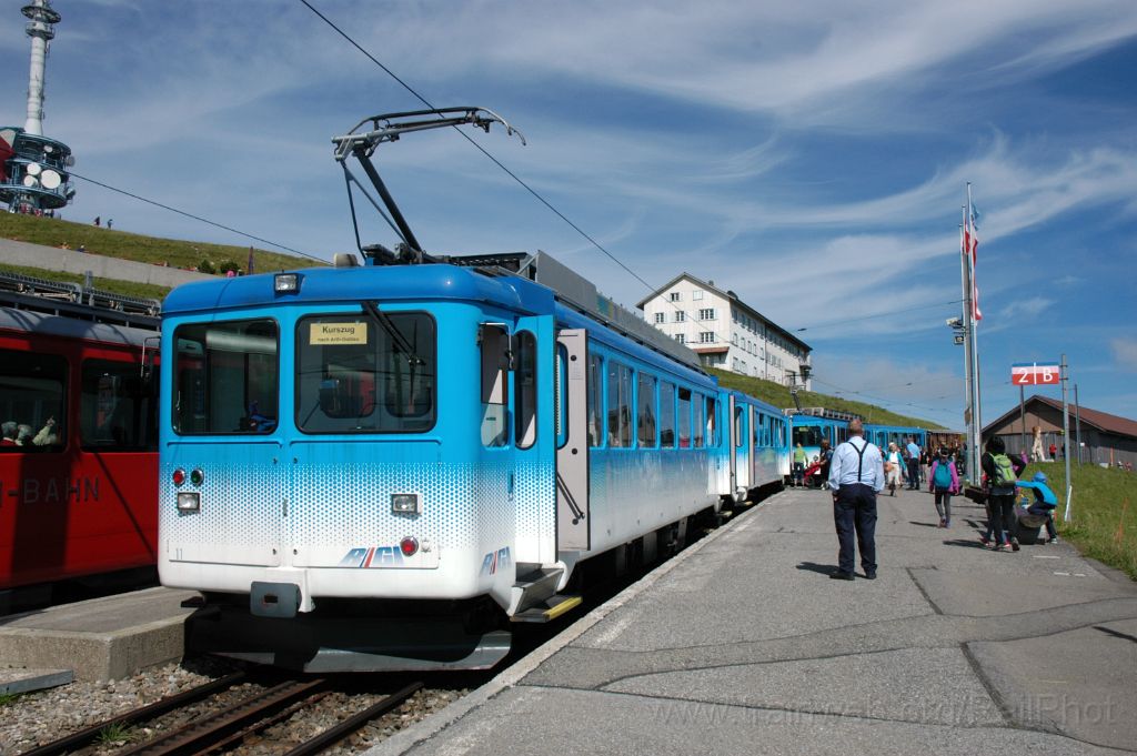 3238-0045-170814.jpg - ARB BDhe 2/4 11 / Rigi-Kulm 17.8.2014