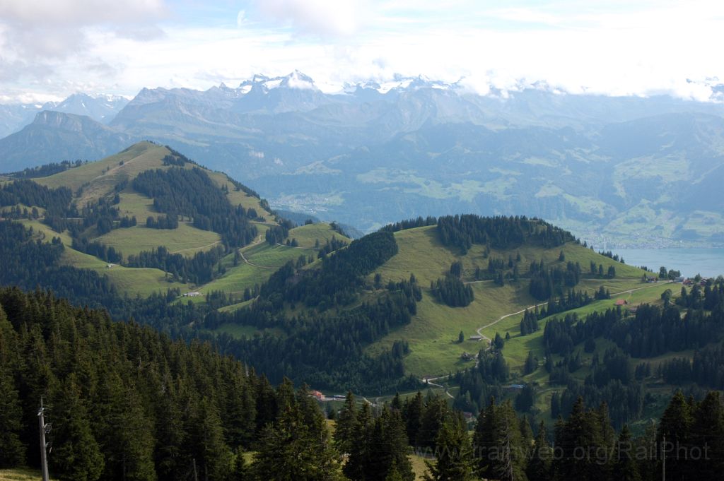 3240-0039-170814.jpg - ARB Bt 24 + BDhe 2/4 14 + B 32 + BDhe 2/4 7 / Rigi-Klösterli 17.8.2014