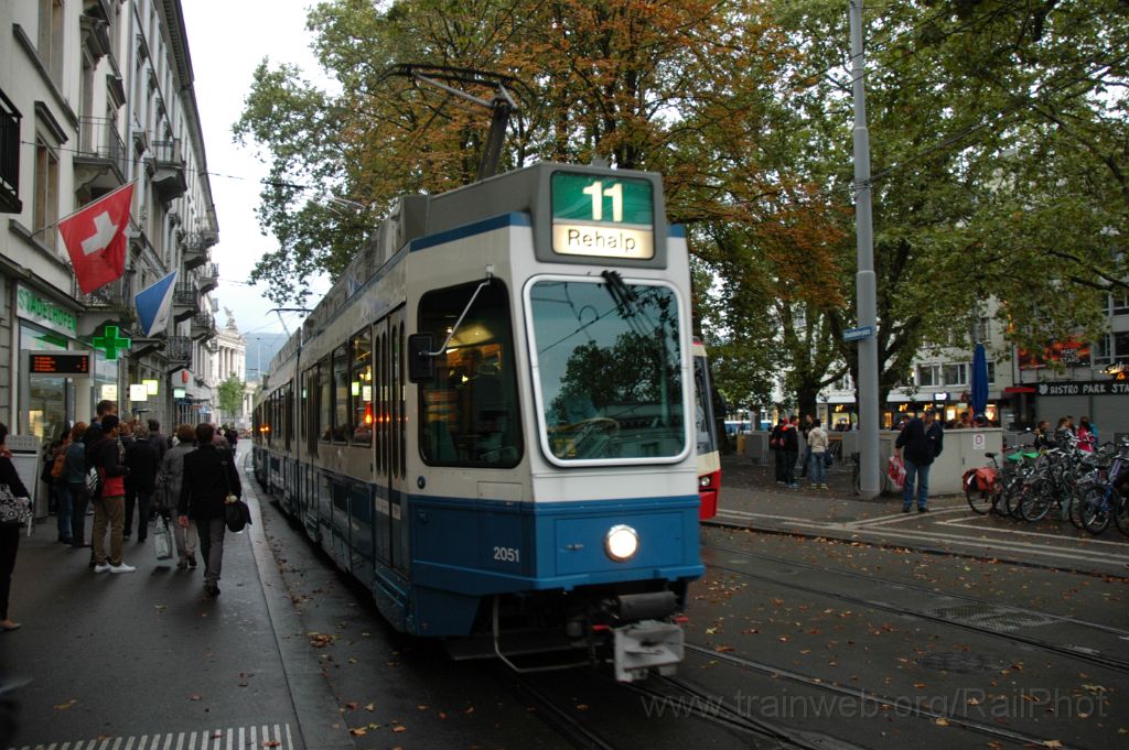 3247-0013-260814.jpg - VBZ Be 4/6'' 2051 / Bahnhof Stadelhofen 26.8.2014