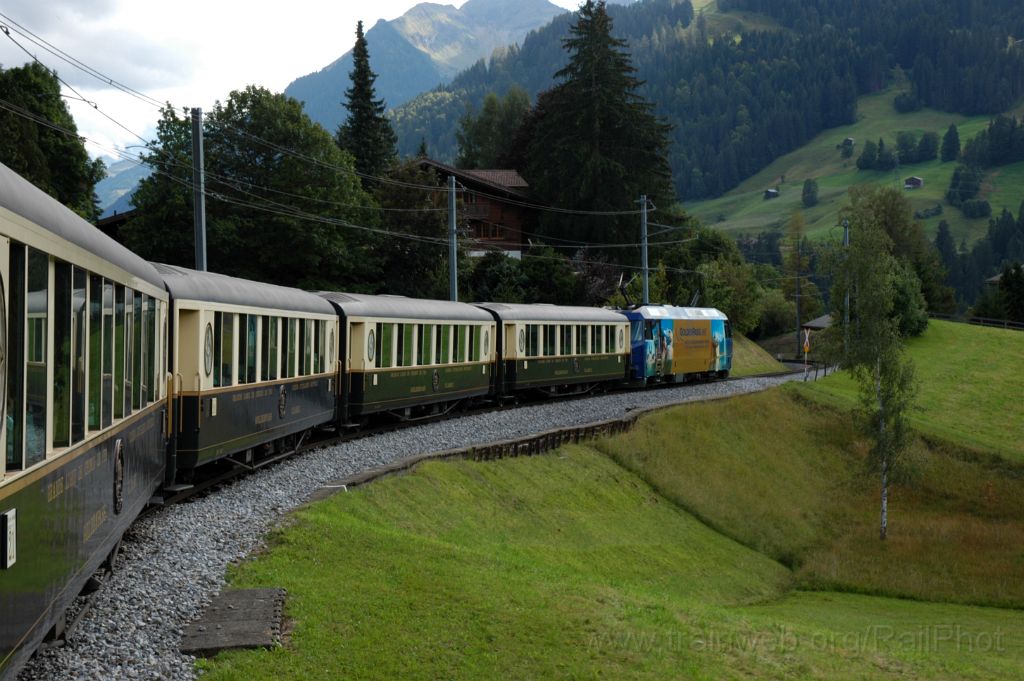 3252-0017-300814.jpg - MOB Ge 4/4 8004 "Golden Pass" / Gstaad 30.8.2014