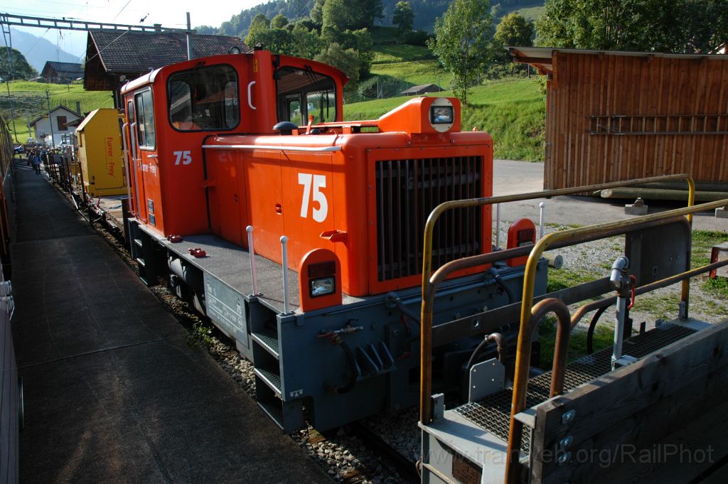 3252-0028-300814.jpg - Furrer + Frey Tm 2/2 75 / Rossiniere 30.8.2014