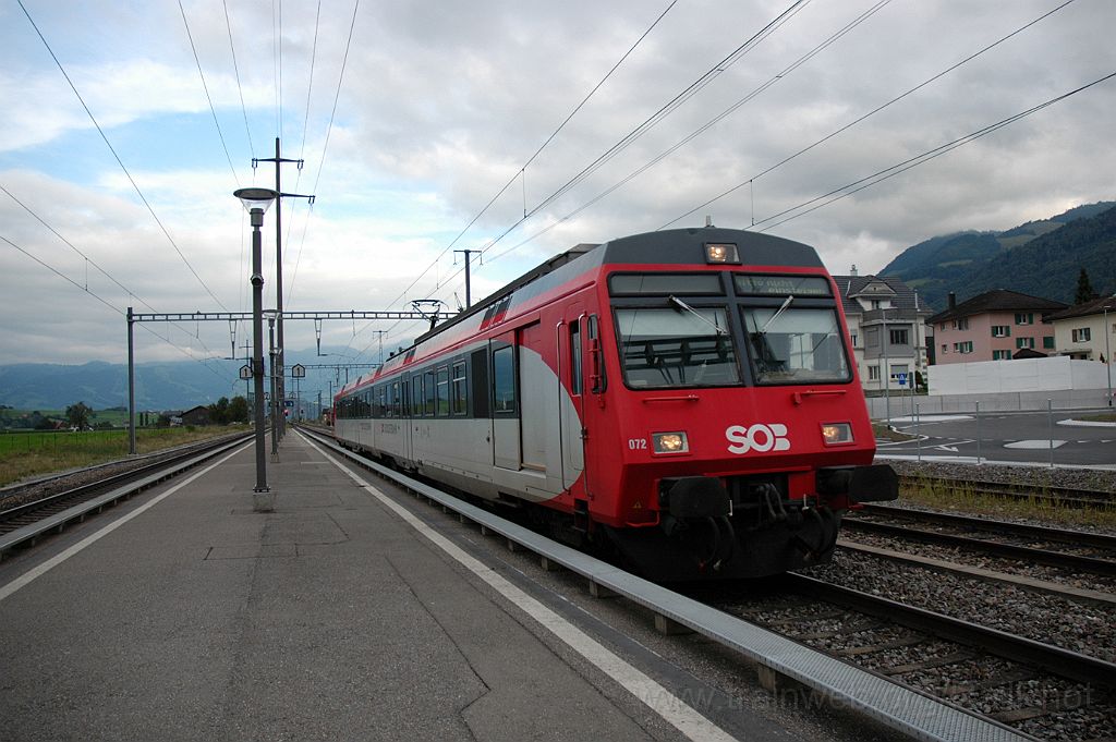 3255-0015-030914.jpg - SOB RBDe 566.072-5 / Siebnen-Wangen 3.9.2014