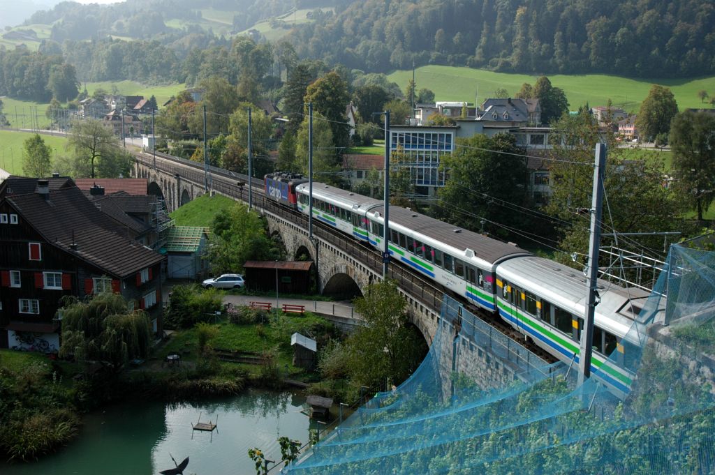 3263-0001-150914.jpg - SBB-CFF Re 421.378-1 / Lichtensteig 15.9.2014
