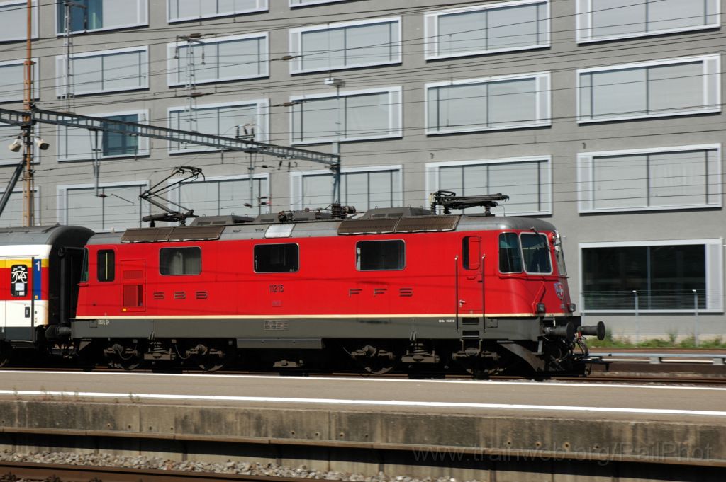 3264-0029-160914.jpg - SBB-CFF Re 4/4'' 11215 / Zürich-Altstetten 16.9.2014