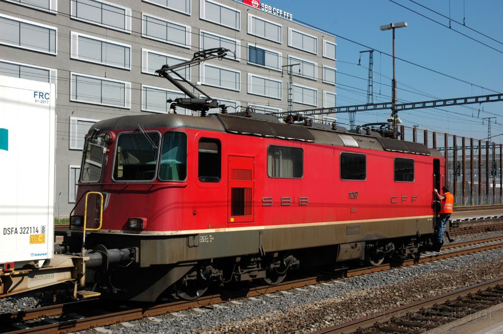 3264-0044-160914.jpg - SBB-CFF Re 4/4'' 11267 / Zürich-Altstetten 16.9.2014