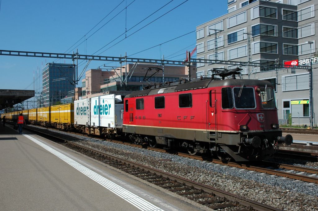 3264-0047-160914.jpg - SBB-CFF Re 4/4'' 11267 / Zürich-Altstetten 16.9.2014
