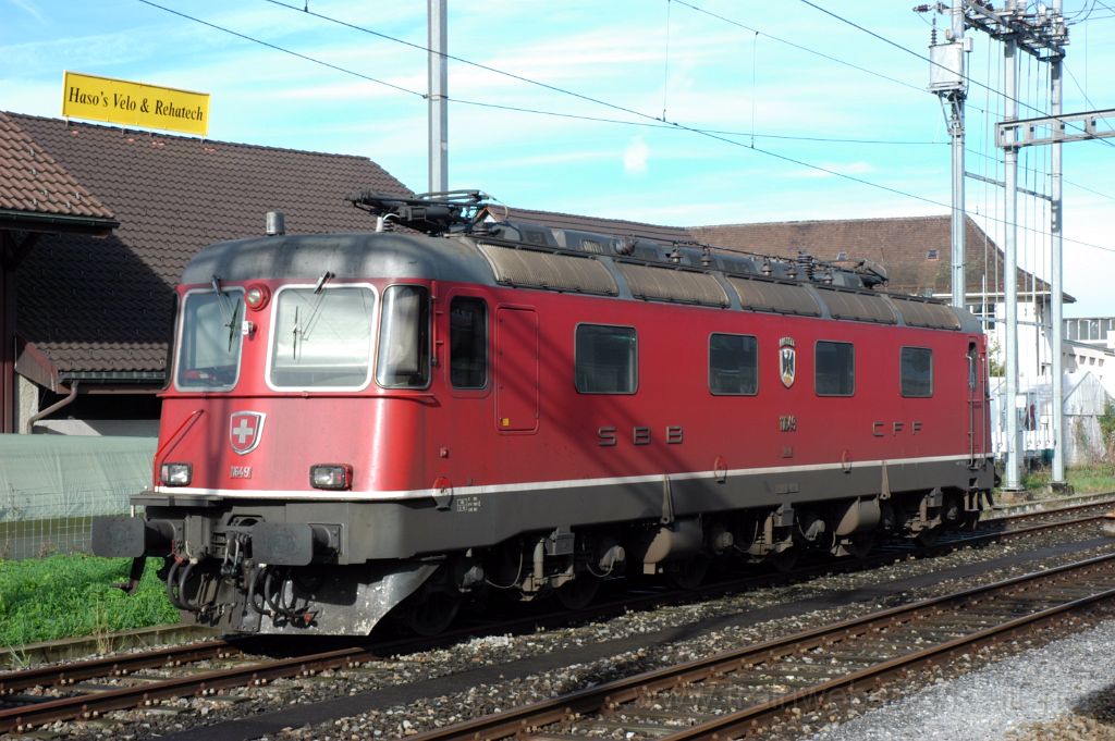 3321-0046-081014.jpg - SBB-CFF Re 6/6 11649 "Aarberg" / Hinwil 8.10.2014