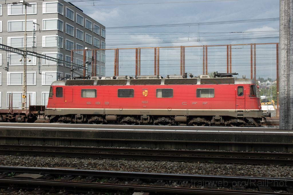 3323-0021-081014.jpg - SBB-CFF Re 6/6 11653 "Gümligen" / Zürich-Altstetten 8.10.2014