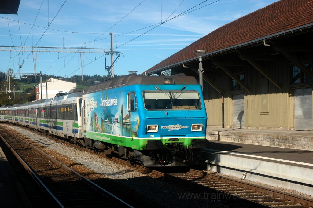 3372-0048-181014.jpg - SOB Re 456.091-8 "Romanshorn" / Uznach 18.10.2014