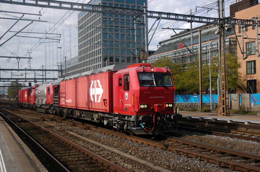 3374-0024-201014.jpg - SBB-CFF XTmas 99 85 9174 001-9 "Brugg" / Zürich-Altstetten 20.10.2014