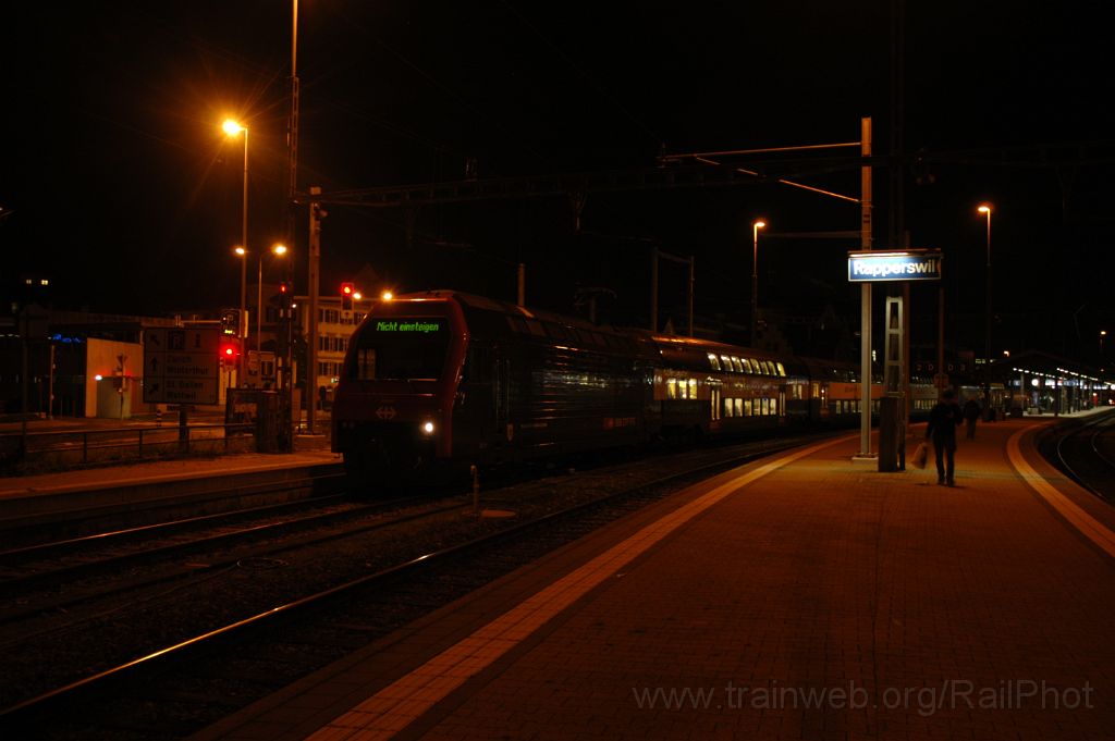 3382-0034-291014.jpg - SBB-CFF Re 450.033-6 "Thalheim" / Rapperswil 29.10.2014