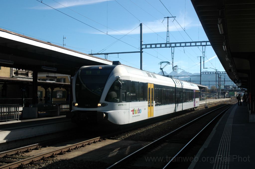 3384-0043-011114.jpg - Thurbo RABe 526.728-1 "Läufelfingerli" / Wattwil 1.11.2014