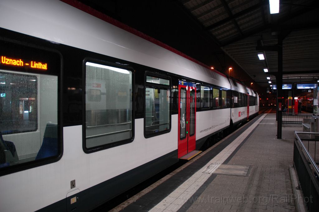 3385-0050-051114.jpg - SBB-CFF RBDe 560.211-5 / Rapperswil 5.11.2014