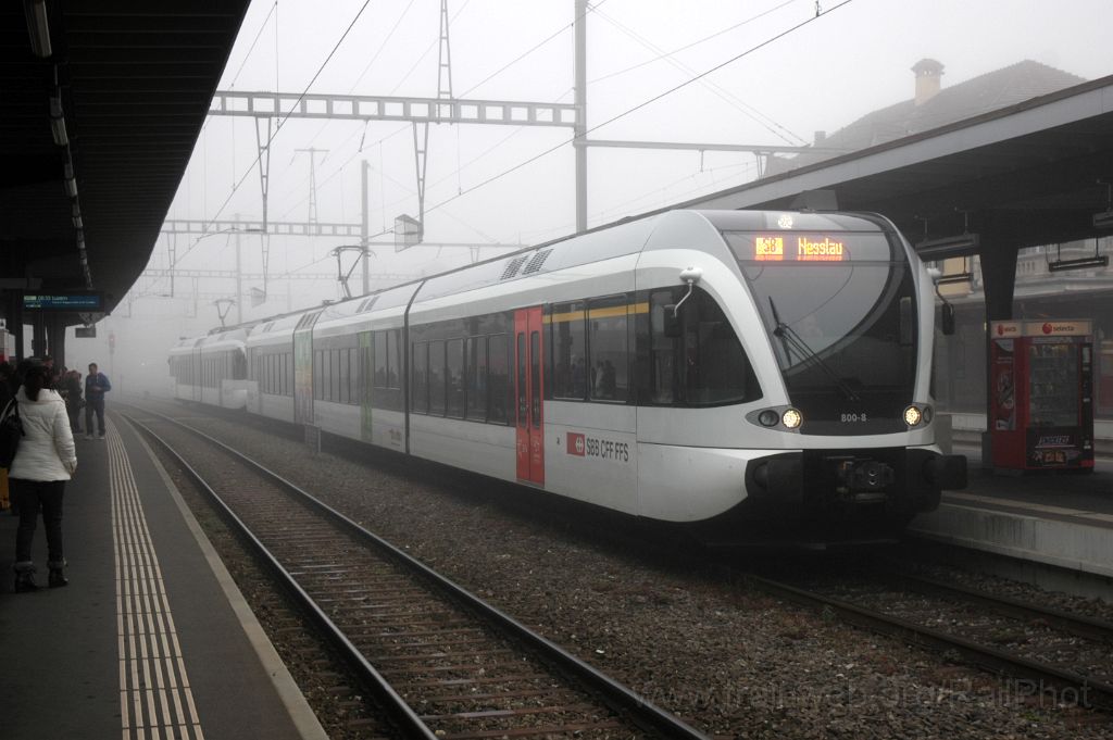 3387-0009-141114.jpg - Thurbo RABe 526.800-8 "100. Thurbo GTW" / Wattwil 14.11.2014