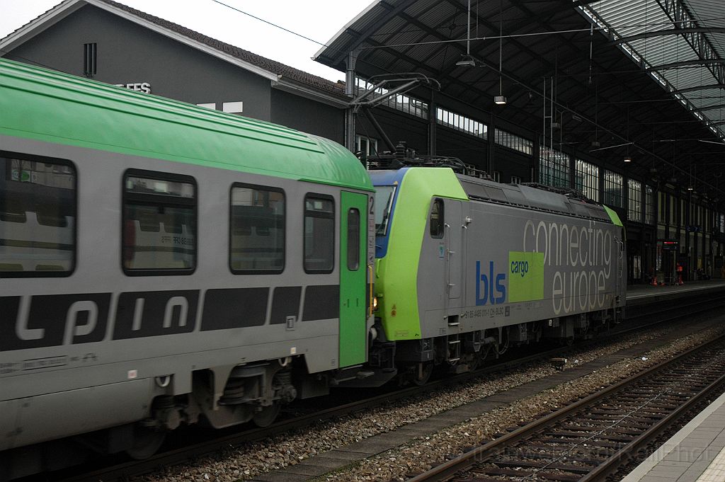 3389-0040-141114.jpg - BLS Re 485.011-1 "Weil am Rhein" / Olten 14.11.2014