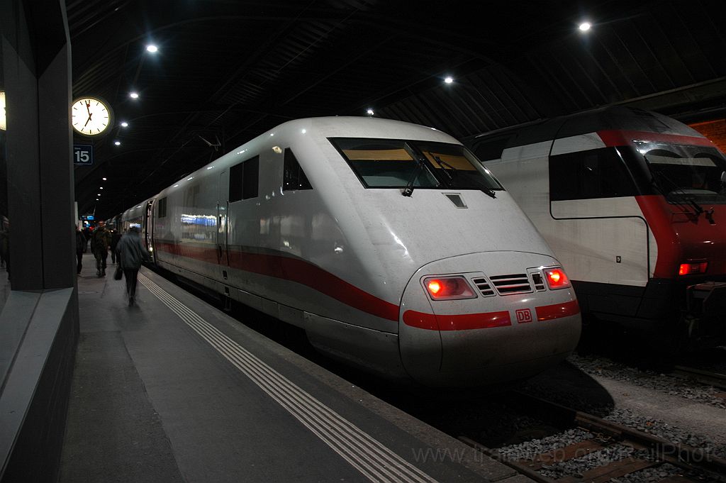 3394-0032-191114.jpg - DBAG ICE 401.580-6 / Zürich HB 19.11.2014