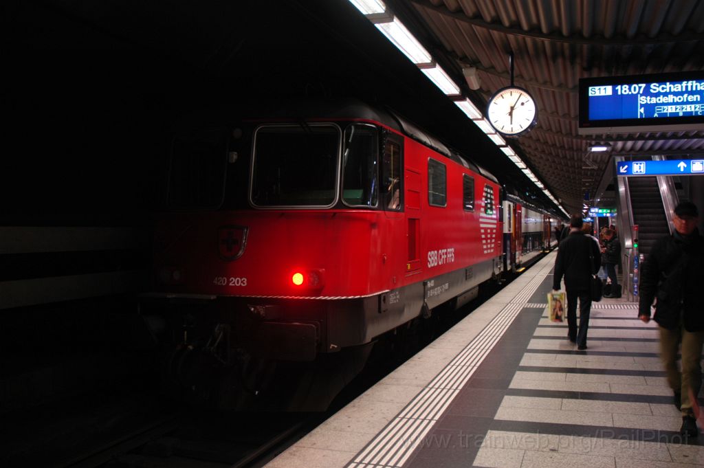 3398-0007-241114.jpg - SBB-CFF Re 420.203-2 / Zürich HB 24.11.2014