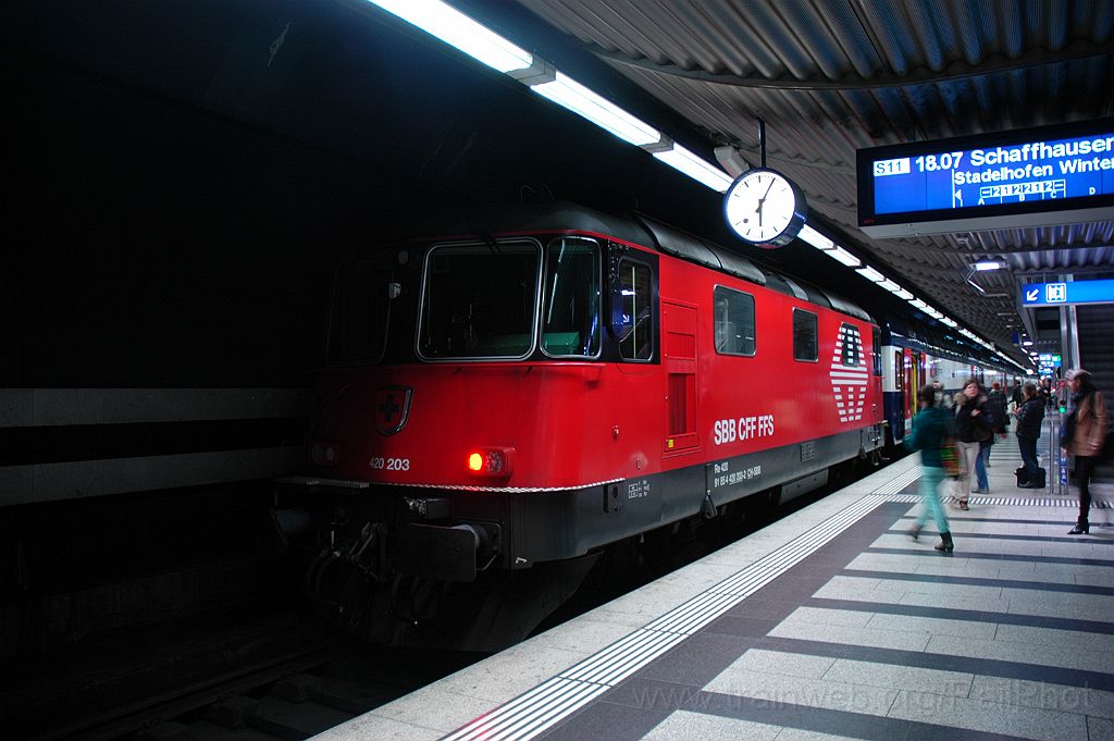 3398-0015-241114.jpg - SBB-CFF Re 420.203-2 / Zürich HB 24.11.2014