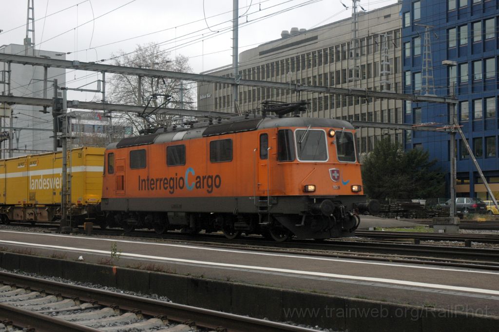 3400-0035-041214.jpg - SBB-CFF Re 4/4'' 11320 "InterRegio Cargo" / Zürich-Altstetten 4.12.2014