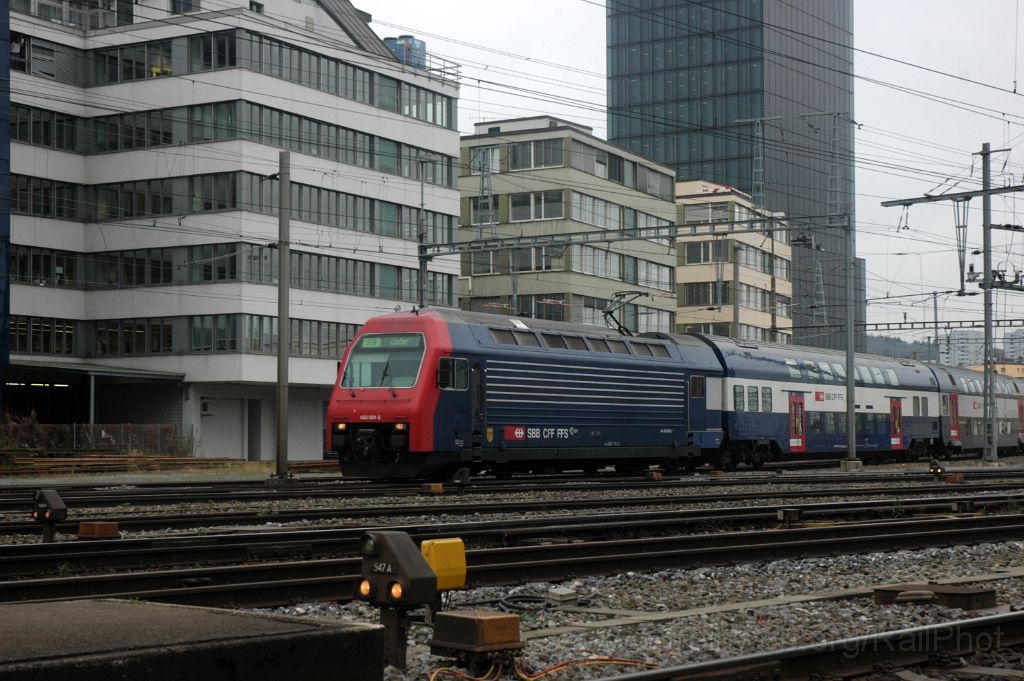 3400-0048-041214.jpg - SBB-CFF Re 450.081-5 "Weiningen" / Zürich-Altstetten 4.12.2014