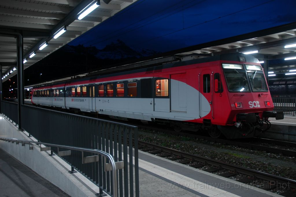 3411-0018-141214.jpg - SOB RBDe 566.075-8 + ABt 175 / Ziegelbrücke 14.12.2014