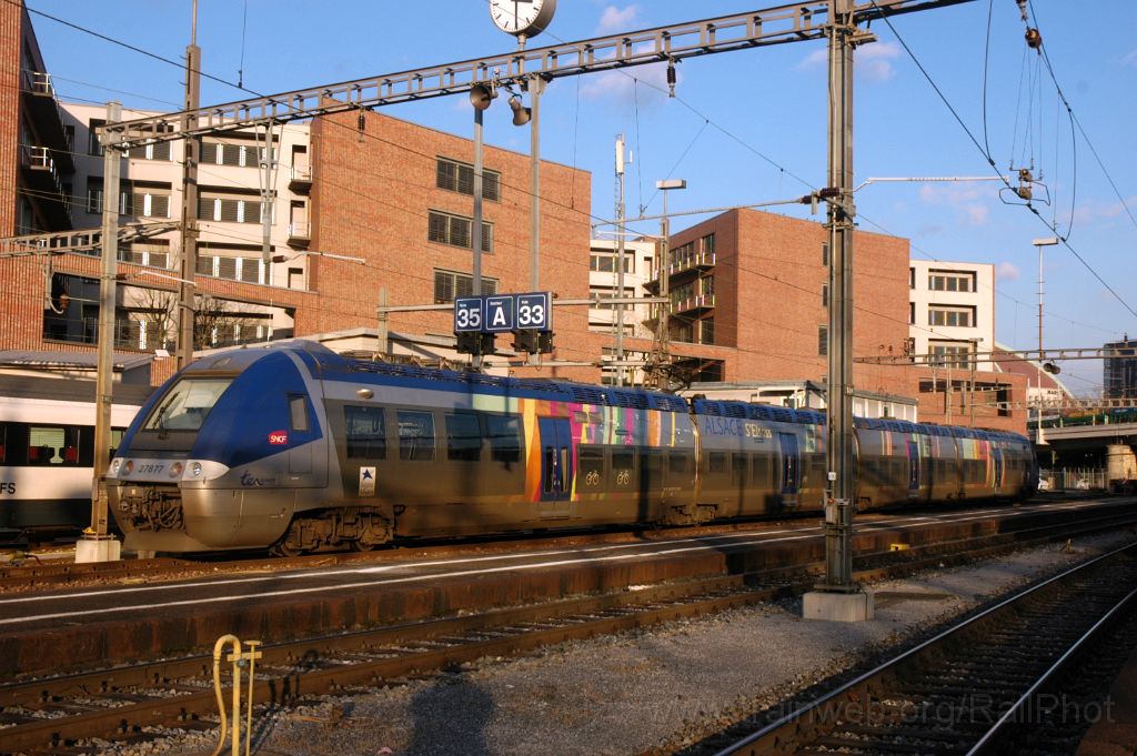 3422-0006-241214.jpg - SNCF Z 27877 "Rouffach" / Basel SNCF 24.12.2014