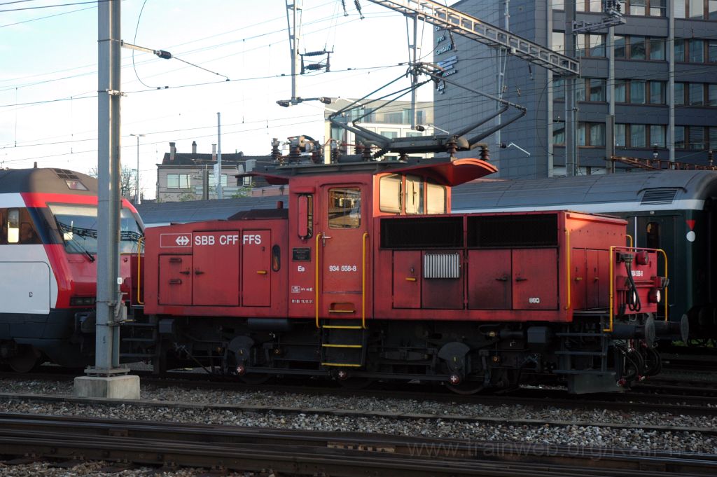 3423-0007-241214.jpg - SBB-CFF Ee 934.558-8 / Basel SNCF 24.12.2014