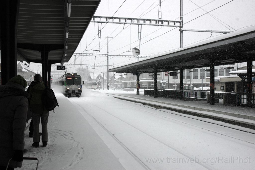 3425-0020-291214.jpg - SOB RBDe 561.081-1 / Wattwil 29.12.2014