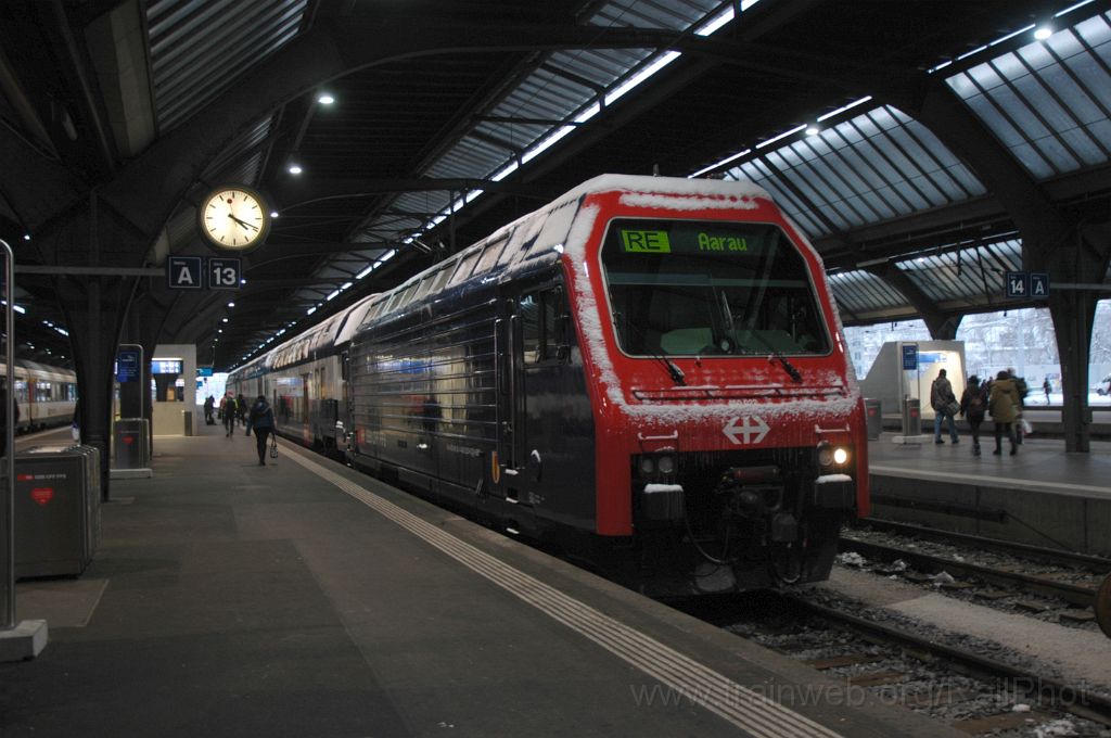3426-0015-291214.jpg - SBB-CFF Re 450.022-9 "Richterswil" / Zürich HB 29.12.2014