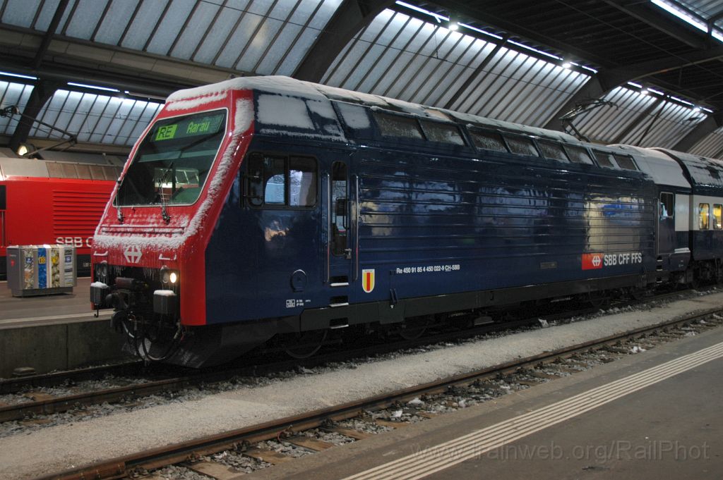 3426-0022-291214.jpg - SBB-CFF Re 450.022-9 "Richterswil" / Zürich HB 29.12.2014