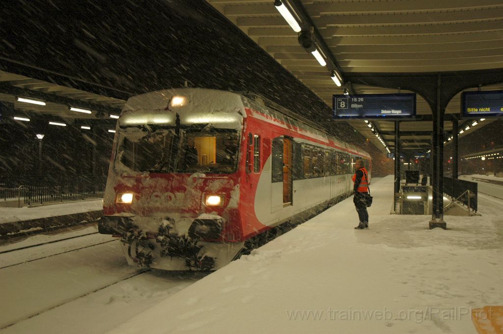 DSC_8242.JPG - SOB RBDe 566.075-8 / Ziegelbrücke 29.12.2014