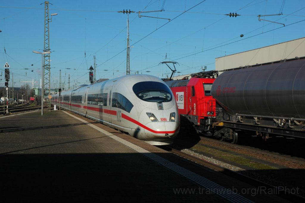 3430-0003-050115.jpg - DBAG ICE 403.507-7 / Basel Badische Bahnhof 5.1.2015