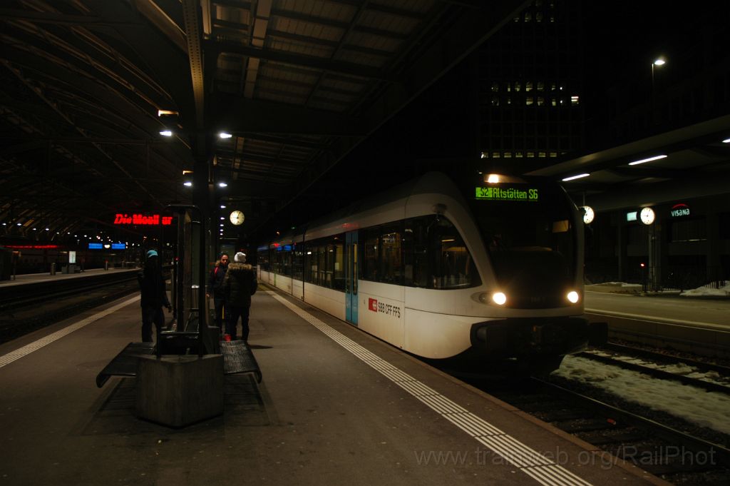 3434-0027-050115.jpg - Thurbo RABe 526.768-7 / St.Gallen HB 5.1.2015