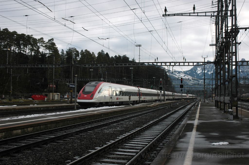 3435-0047-070115.jpg - SBB-CFF ICN RABDe 500.012 "Jean-Rodolphe de Salis" / Arth-Goldau 7.1.2015