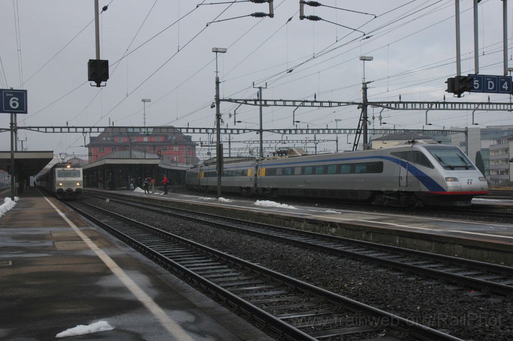 3436-0025-070115.jpg - FS ETR 470.017 + SOB Re 456.096-7 "Wattwil" / Arth-Goldau 7.1.2015